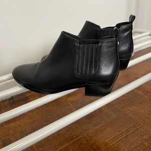 Micheal kors leather booties